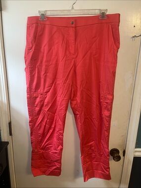 LIKE NEW Chico’s (3) Coral Cargo Crop Adjustable Pants 🩷✨